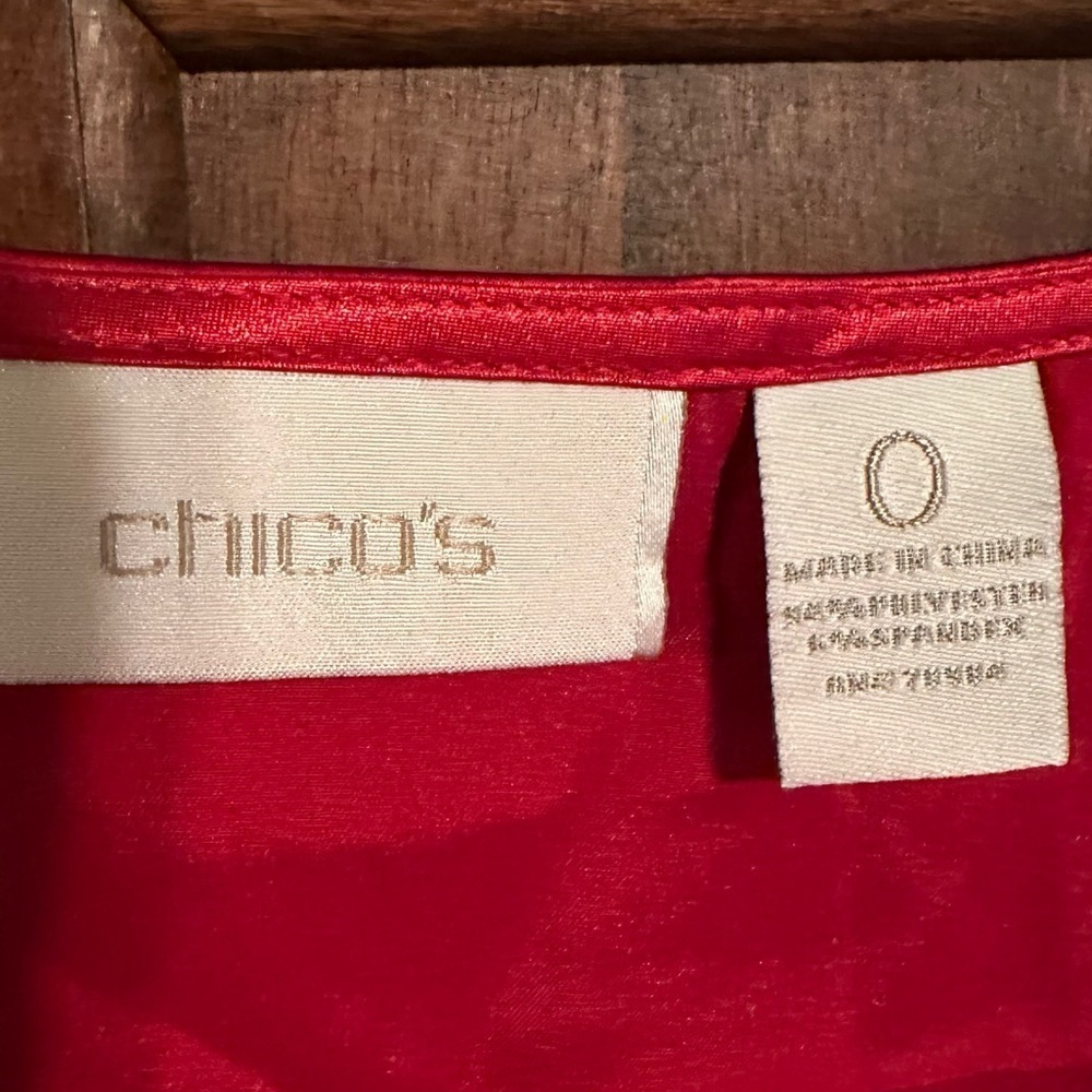 Chicos Ruby Red Silky Poly Stretch Sleeveless Blo… - image 3